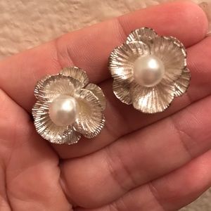 Silver and Pearl Flower Earrings